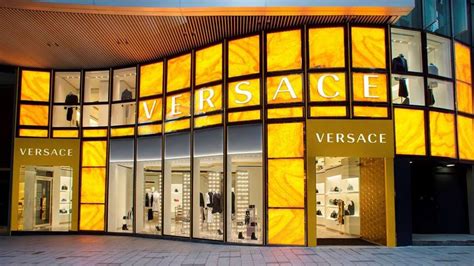 donatella versace store.